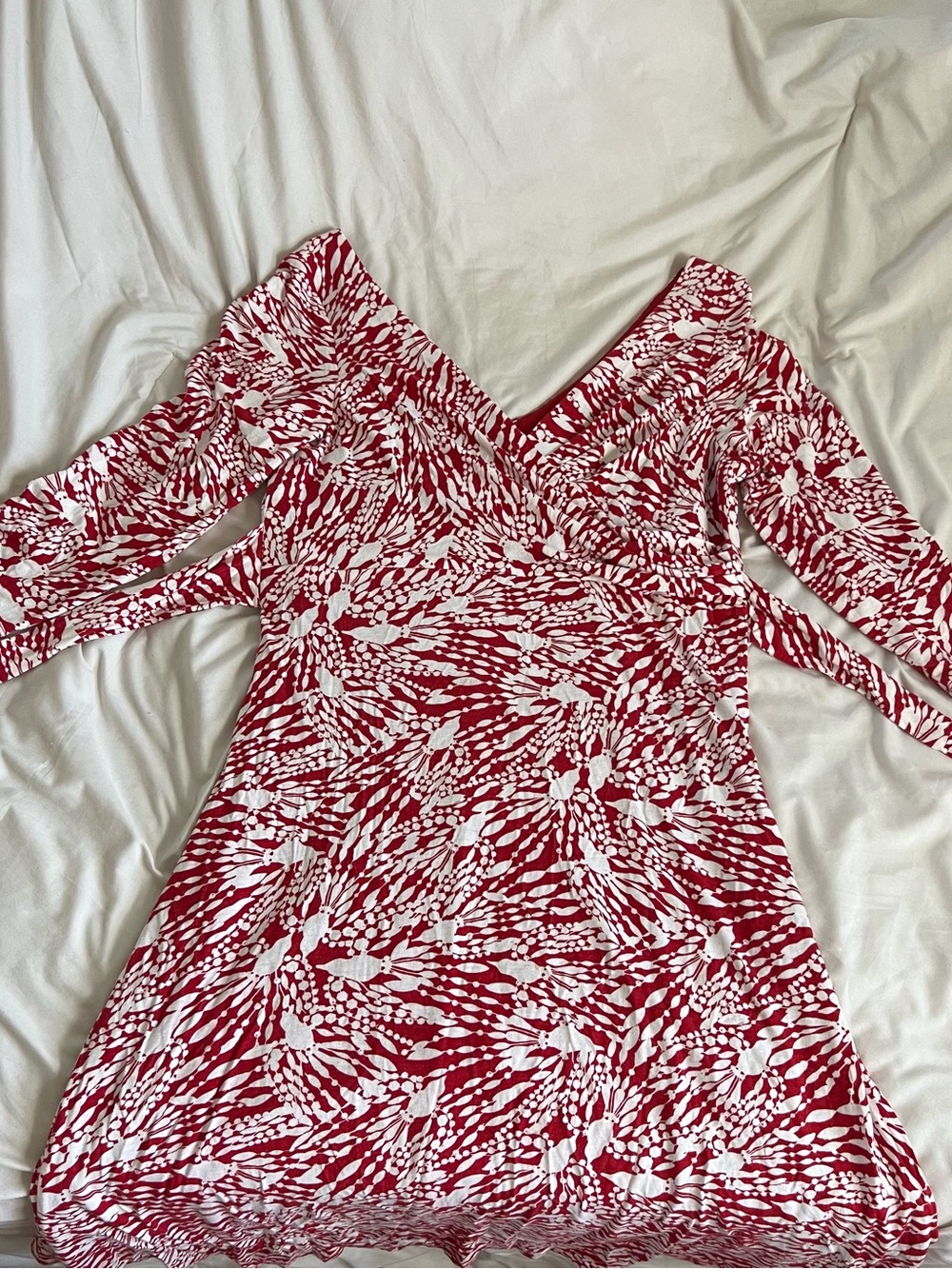 David Meister Red & White Long-Sleeve Wrap Dress